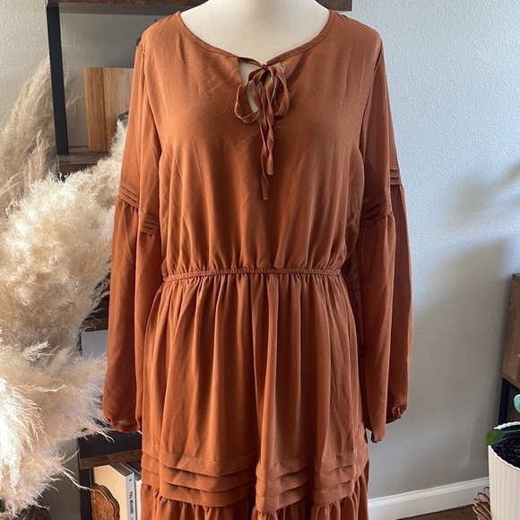 Rusttydustty Lantern Sleeve Flippy Hem Dress size large * - Picture 5 of 16